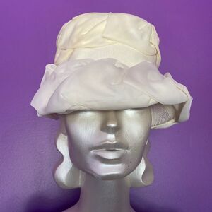 Vintage White Cloche Hat